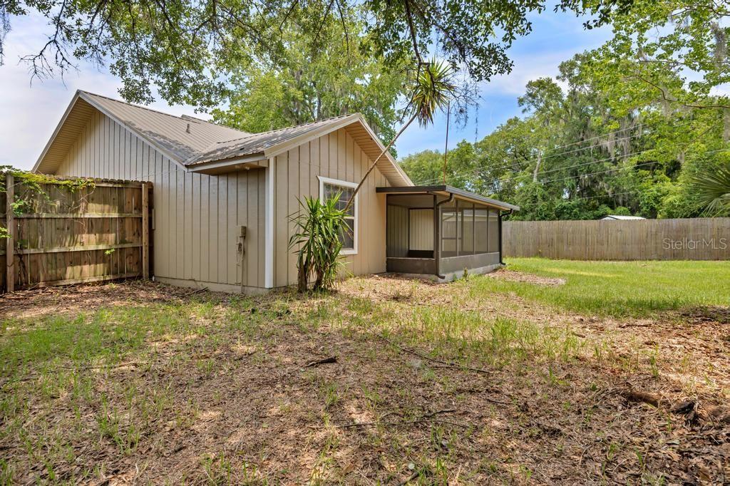 WEBBS VIKING MANOR - Residential
