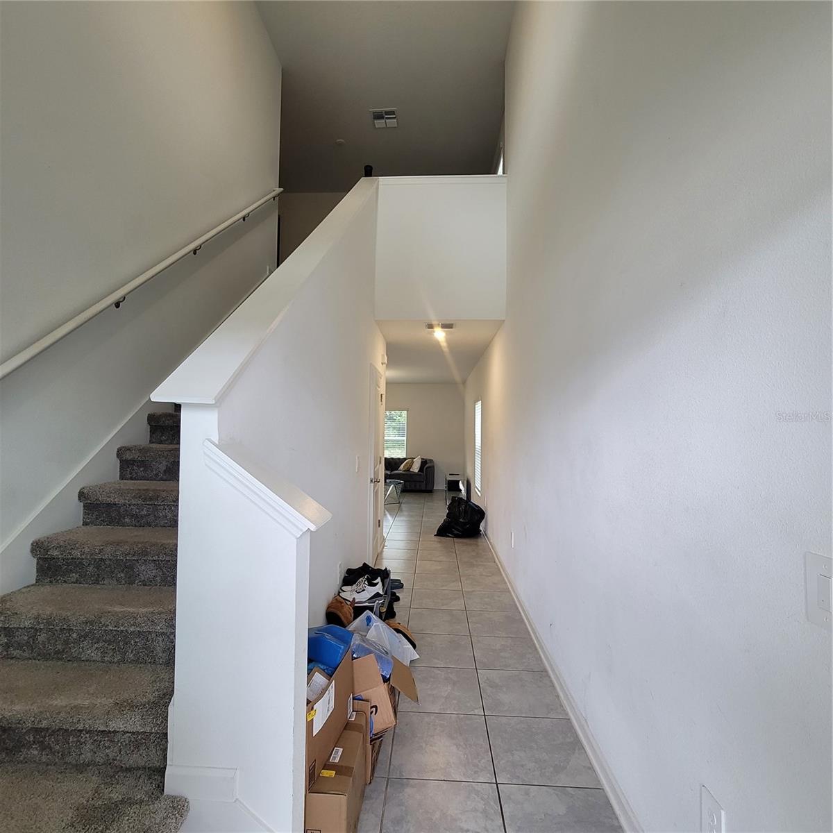 LEOMAS LNDG PH I - Residential