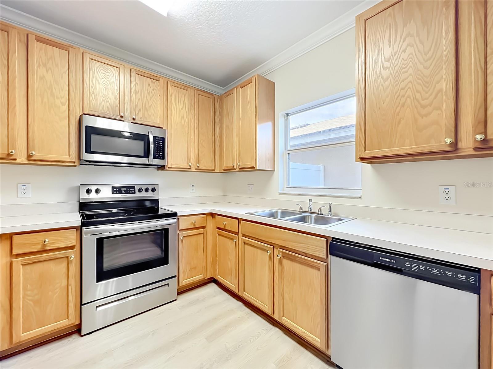DANIELS LNDG A-J - Residential