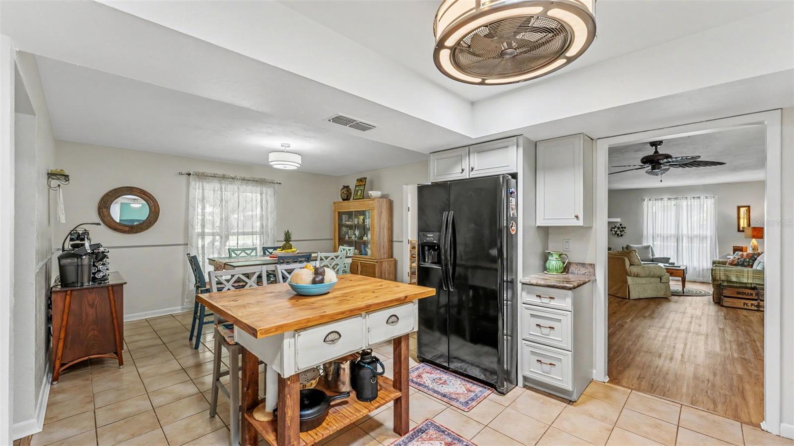 WILLOW RUN - Residential