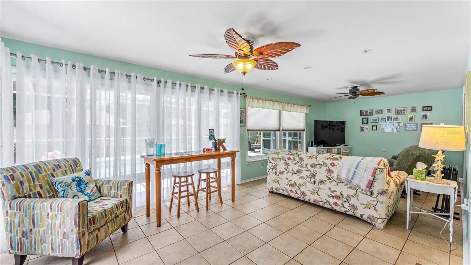 WILLOW RUN - Residential