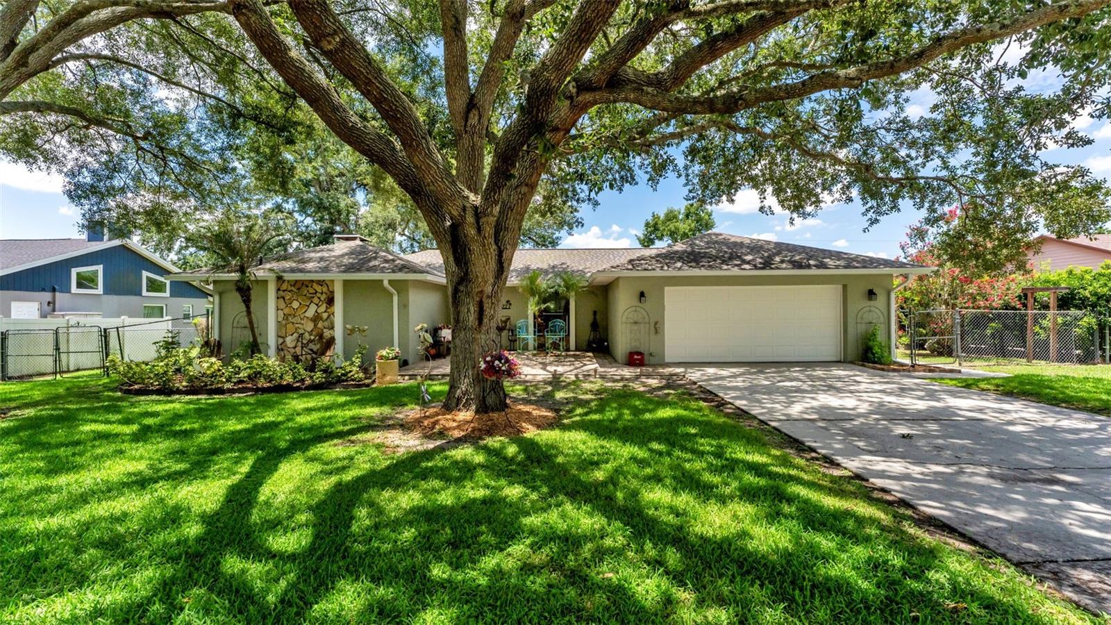 WILLOW RUN - Residential