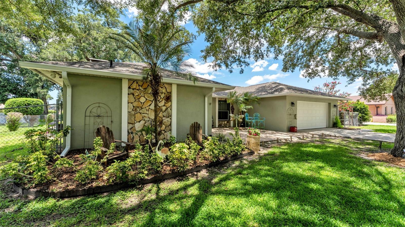 WILLOW RUN - Residential