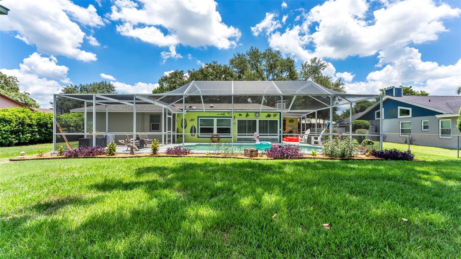 WILLOW RUN - Residential