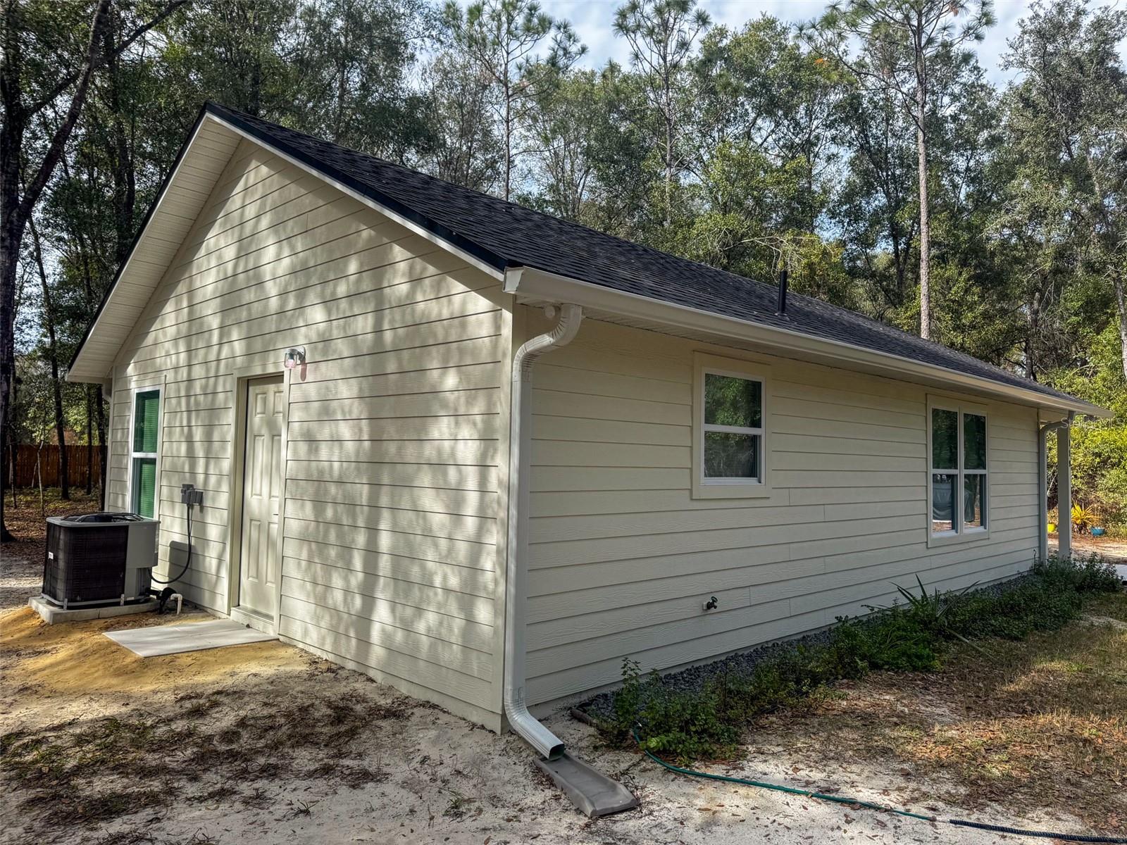HALFMOON LAKE HOMESITES - Residential