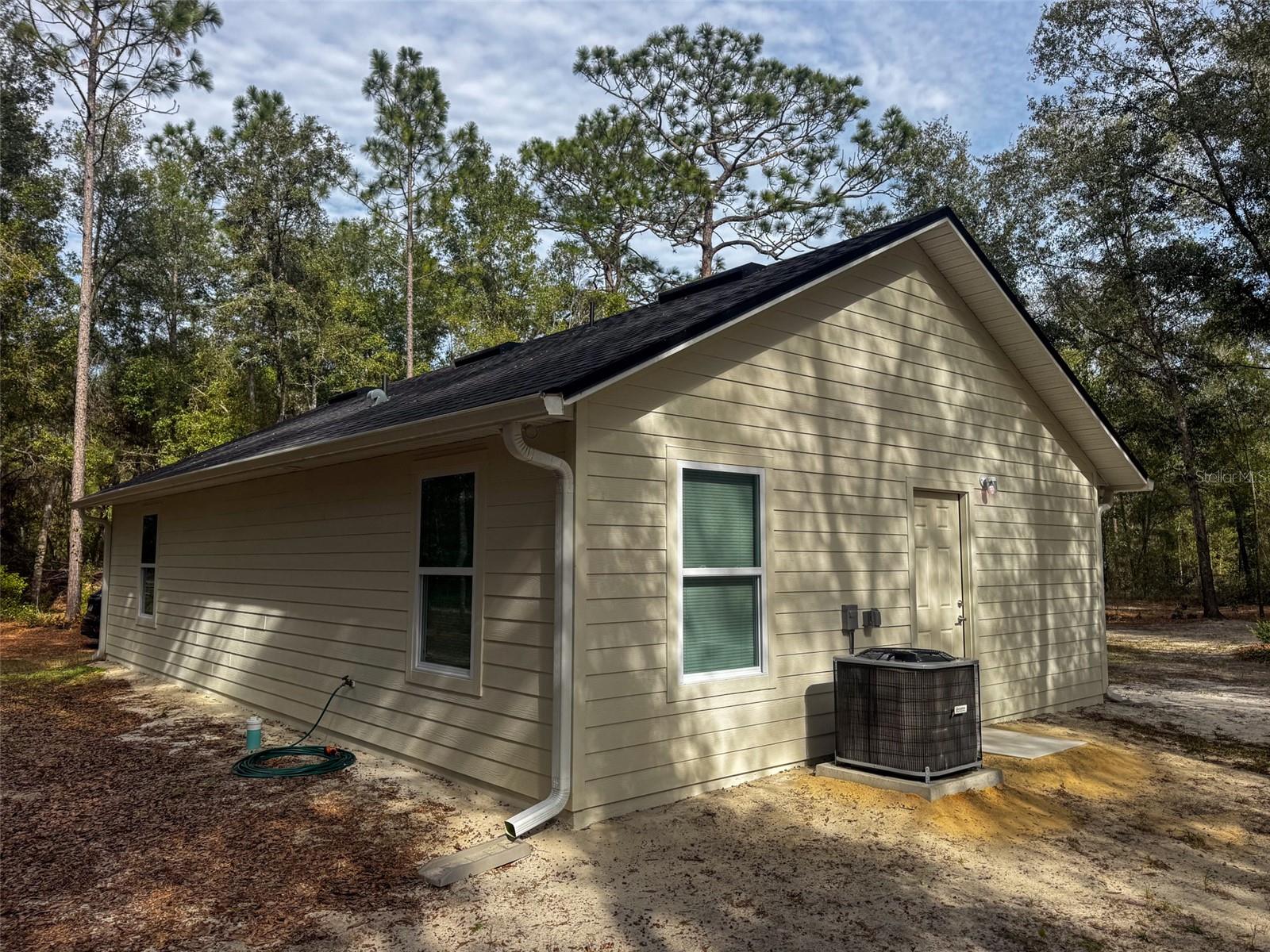 HALFMOON LAKE HOMESITES - Residential