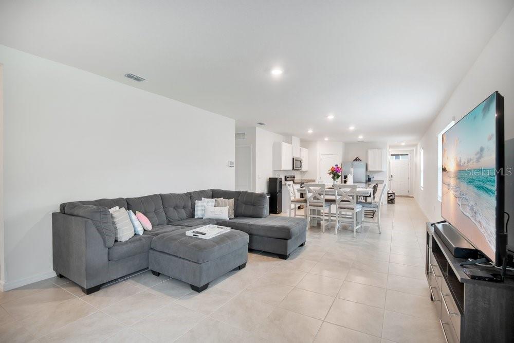 CONCORDE PH 2 - Residential Lease