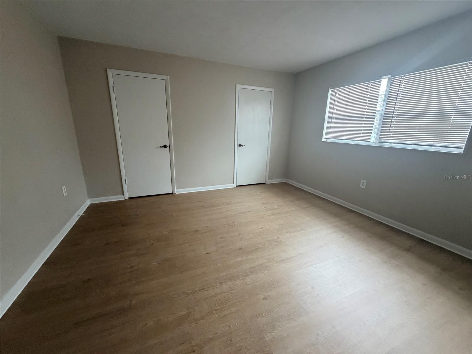 LA VENTURA A CONDO - Residential Lease
