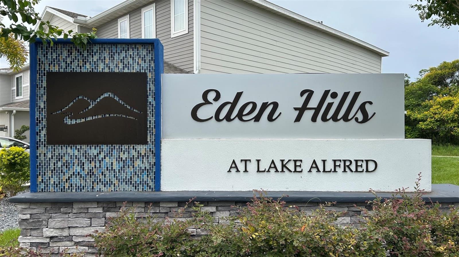 EDEN HILLS - Residential Lease