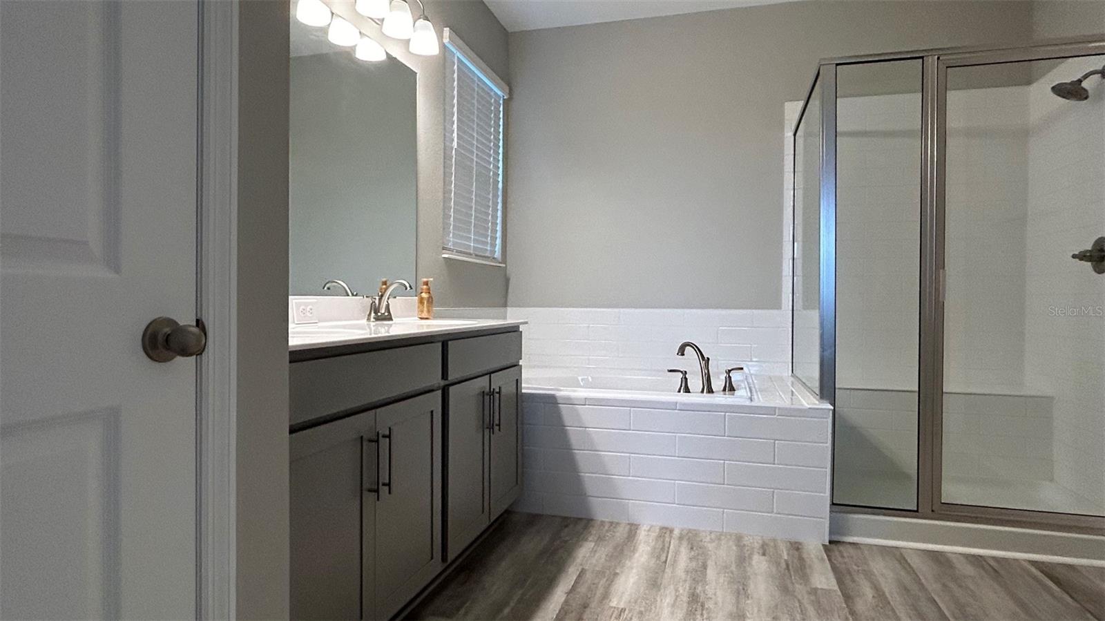EDEN HILLS - Residential Lease