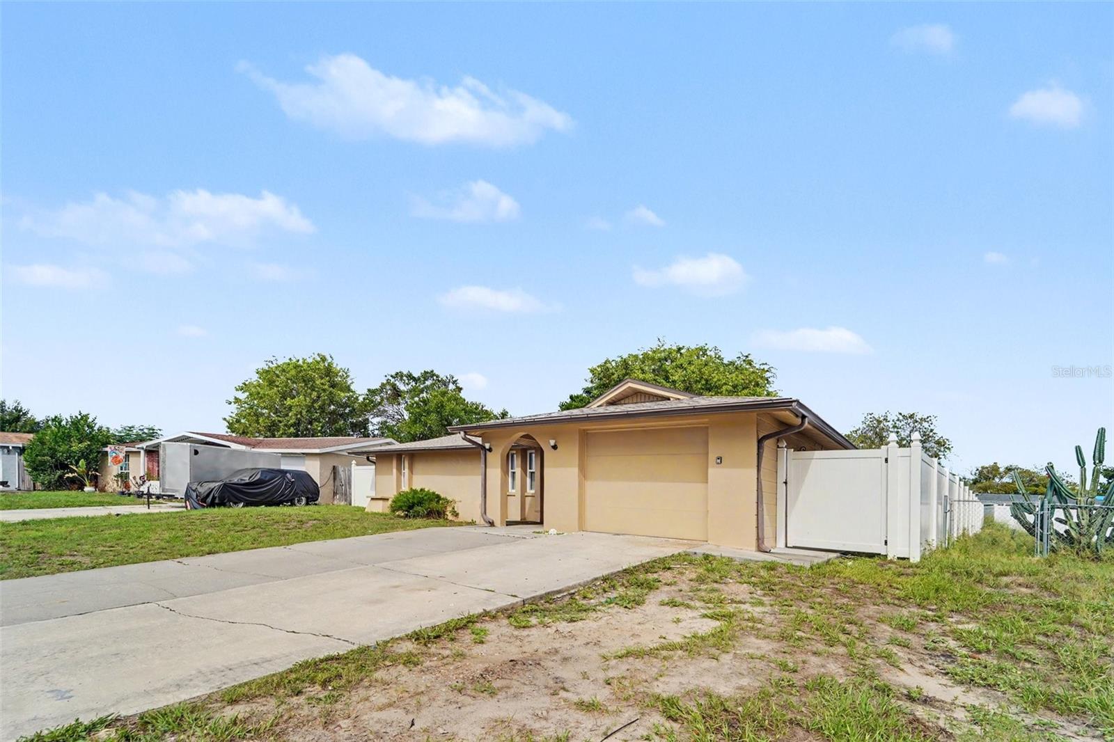 GULF HIGHLANDS - Residential