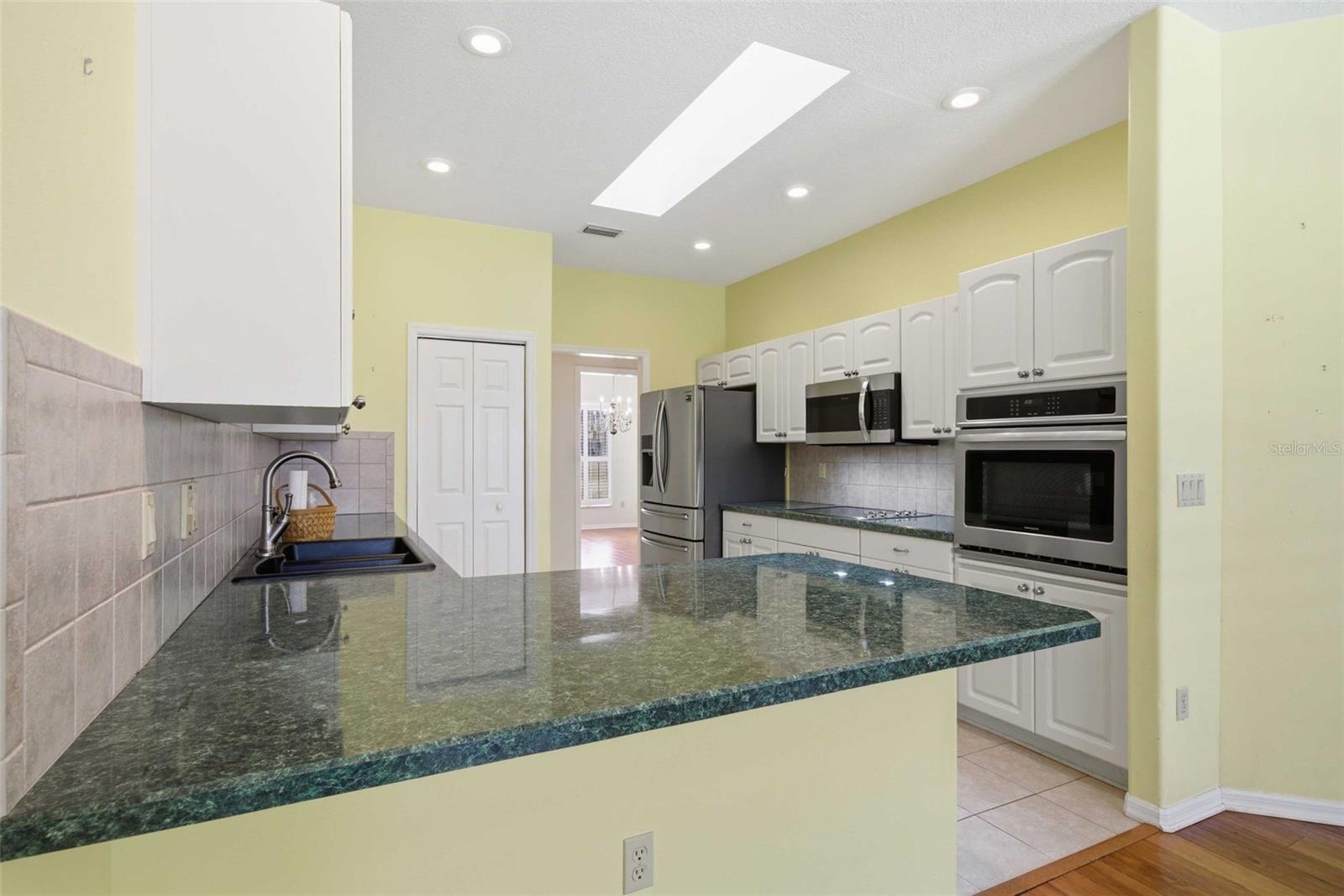 LAUREL RIDGE 02 - Residential