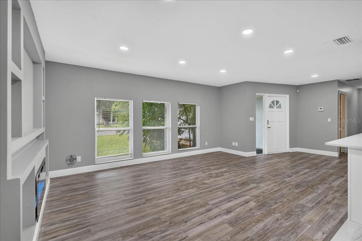TIMBER RIDGE OF COUNTRYSIDE UNIT ONE - Residential