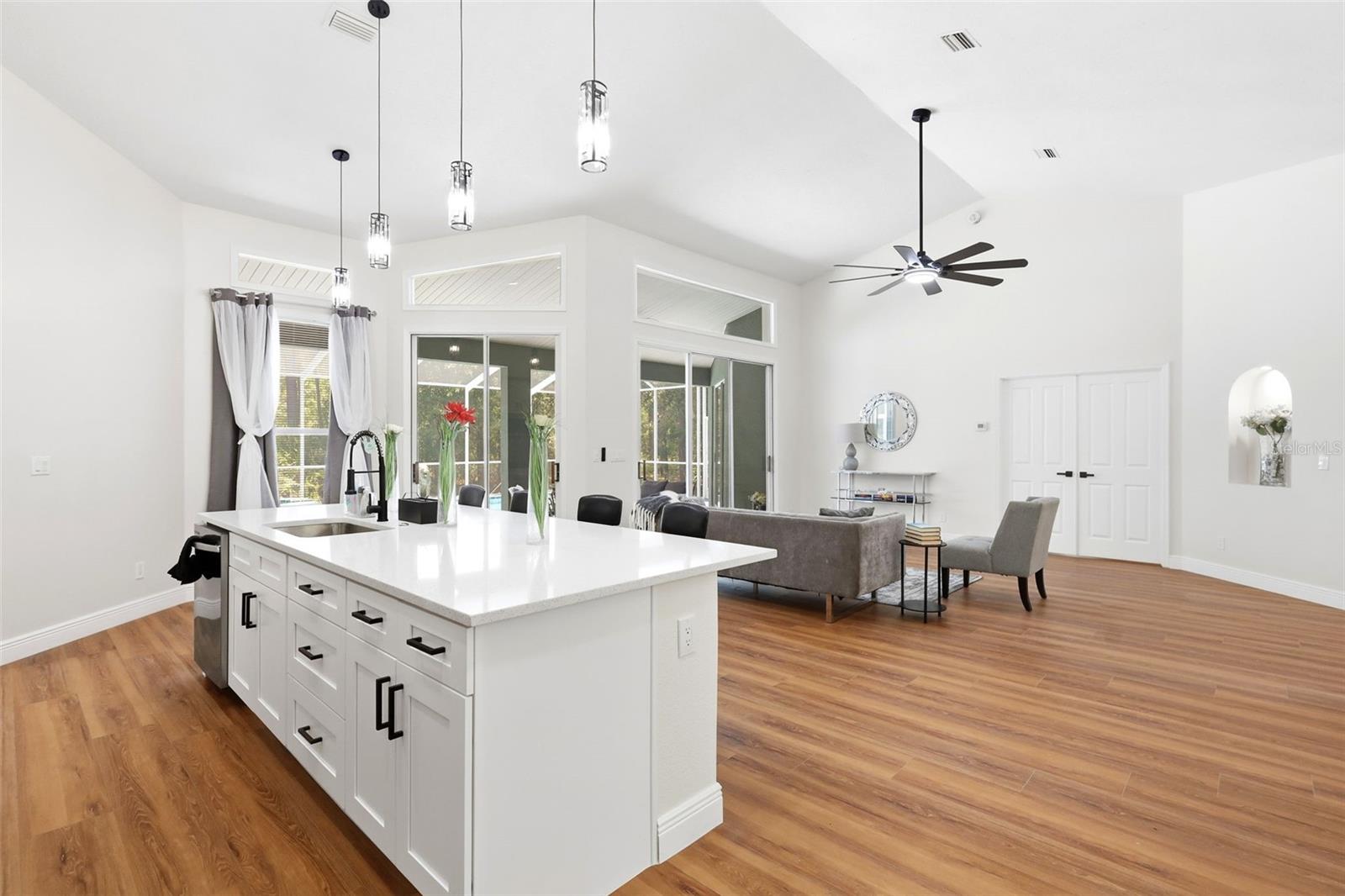 PINE RIDGE UNIT 03 - Residential
