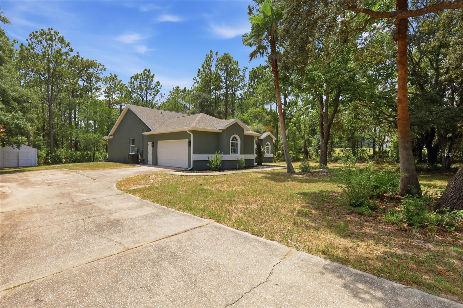 PINE RIDGE UNIT 03 - Residential
