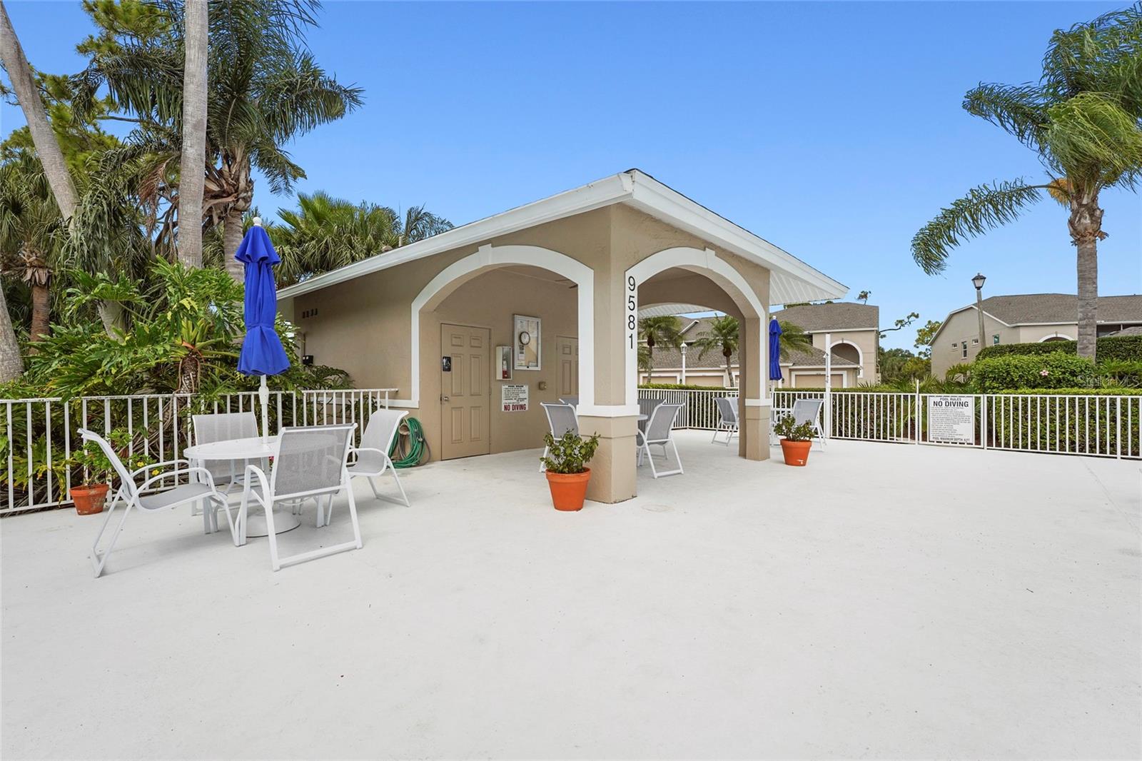 STONEYBROOK VERANDA GREENS 1 - Residential