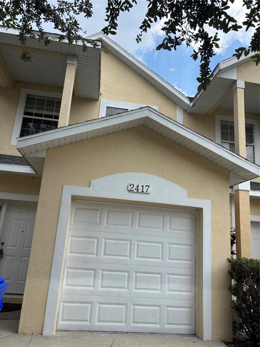 DONEGAN TWNHMS - Residential Lease