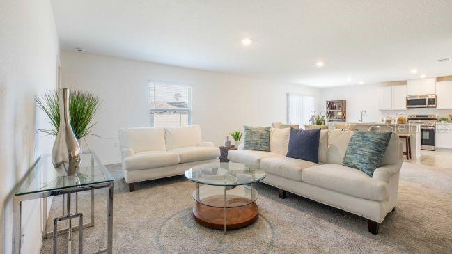 INVERNESS HIGHLANDS WEST - Residential