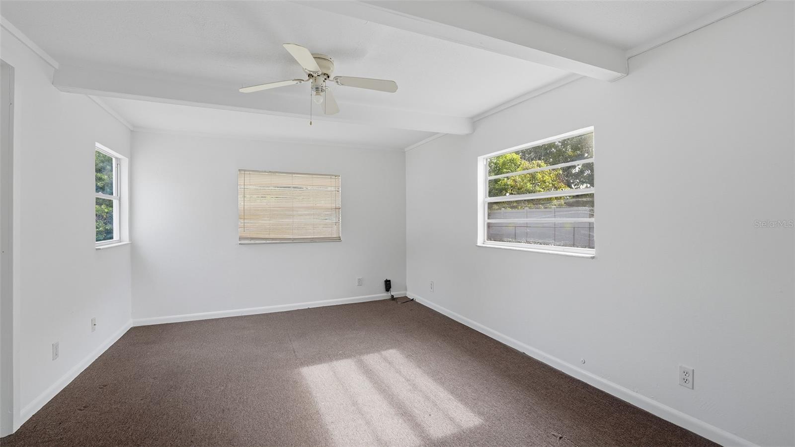 SUNNY LAKES ESTATES - Residential