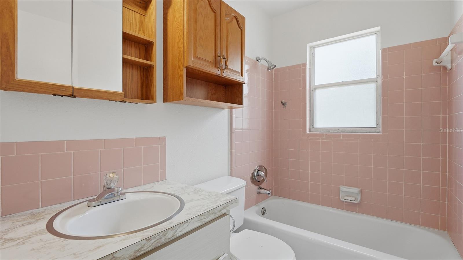 SUNNY LAKES ESTATES - Residential