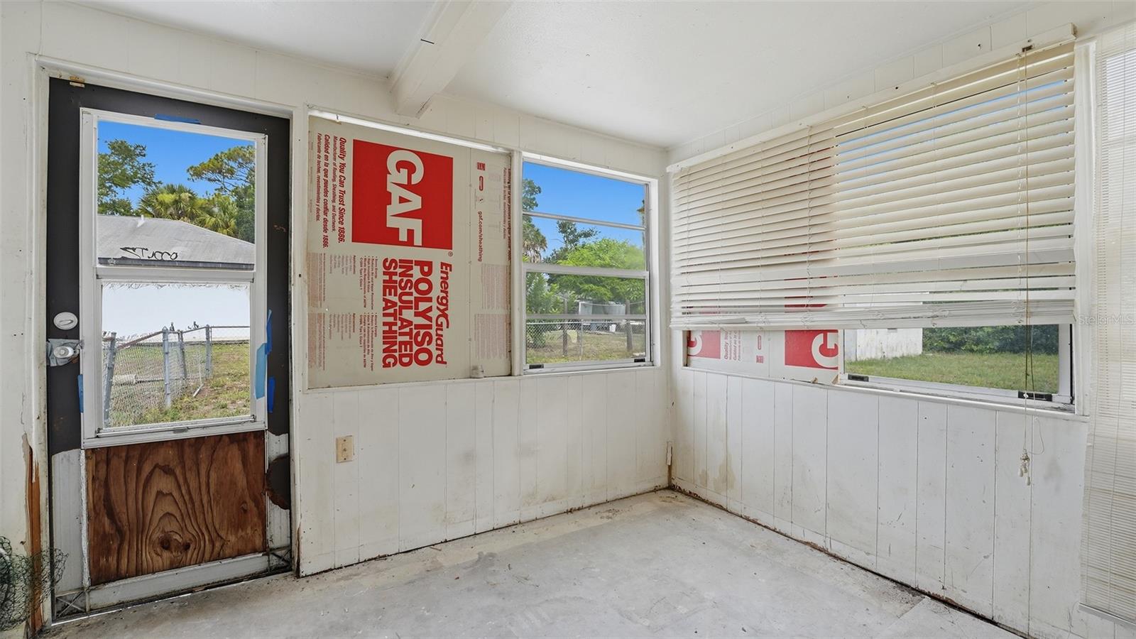 SUNNY LAKES ESTATES - Residential