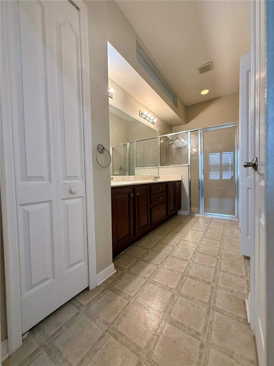SEVEN OAKS PRCL S-8A - Residential Lease