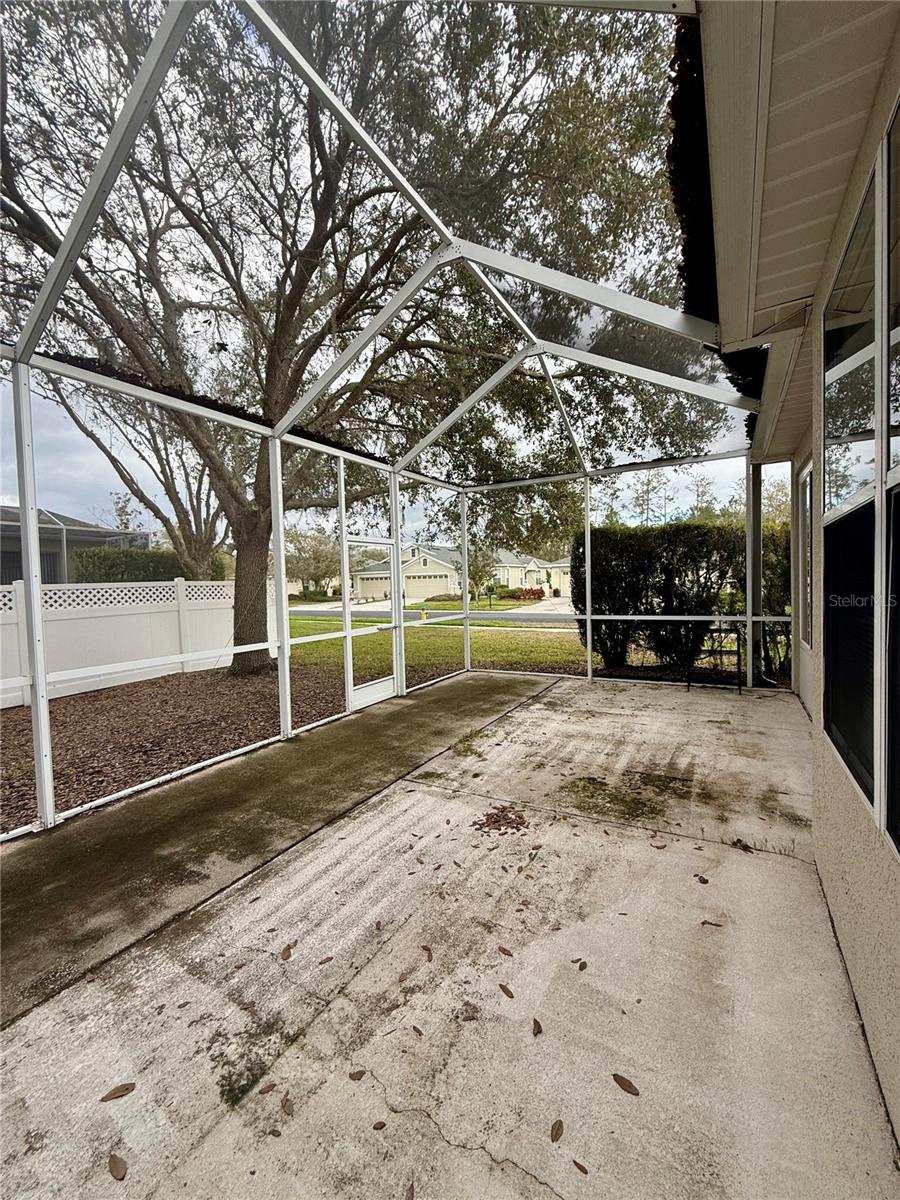 SEVEN OAKS PRCL S-8A - Residential Lease