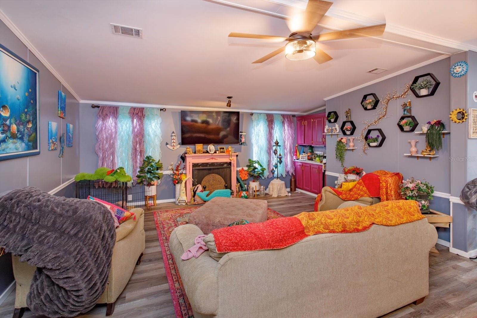 LEISURE WORLD PARK - Residential