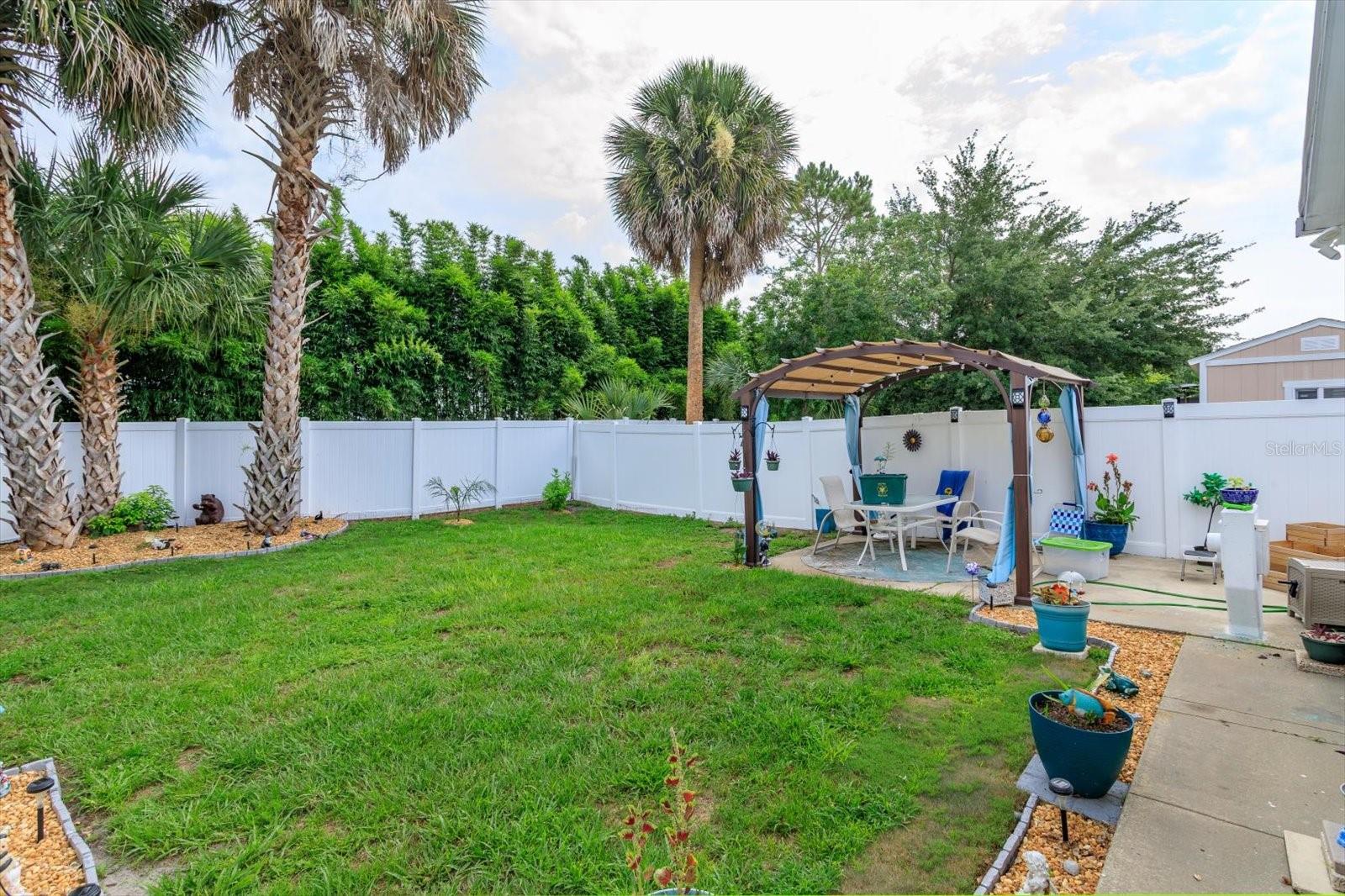 LEISURE WORLD PARK - Residential