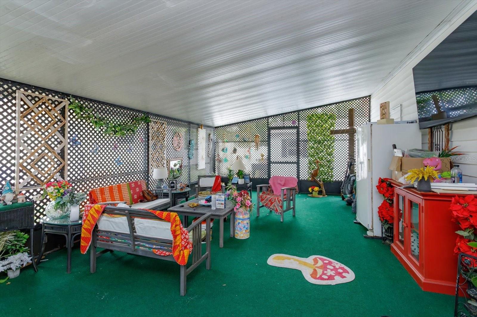 LEISURE WORLD PARK - Residential