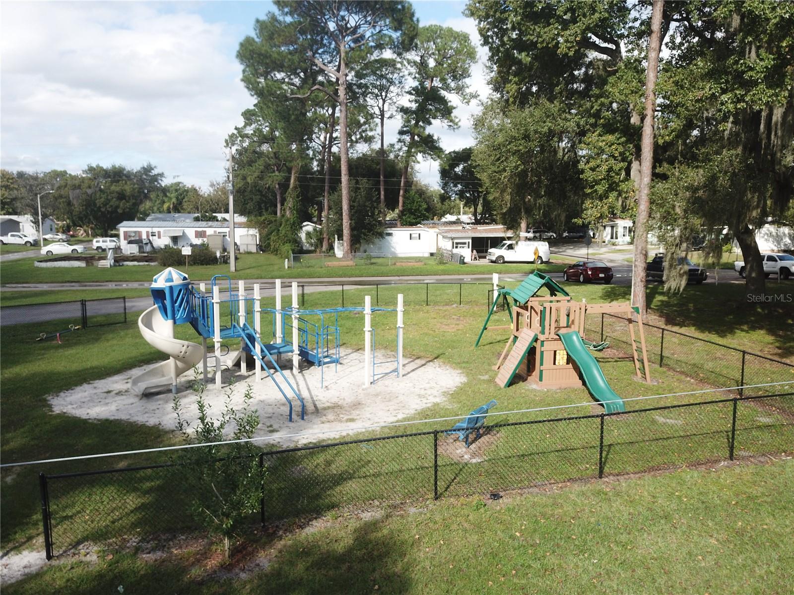LEISURE WORLD PARK - Residential