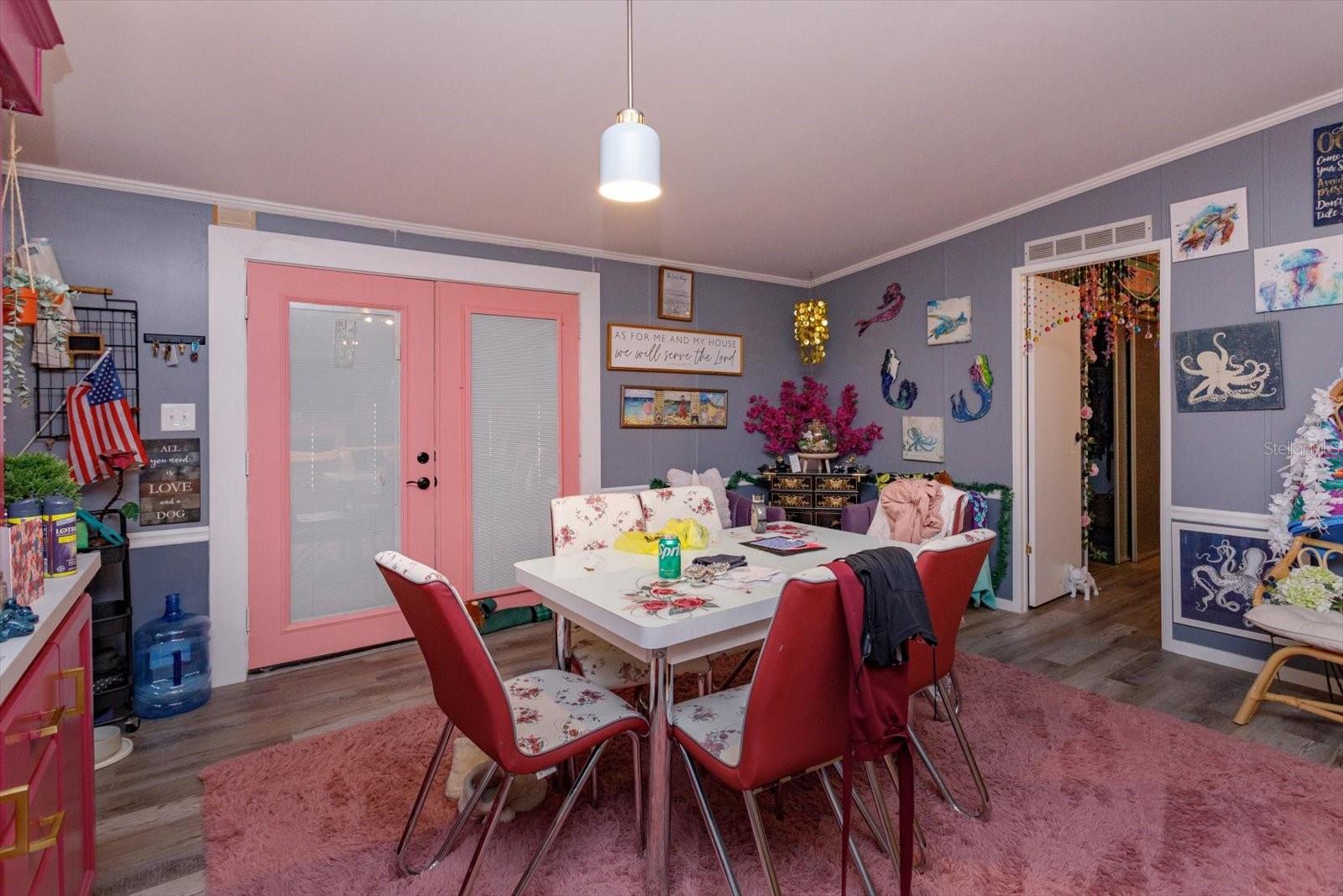 LEISURE WORLD PARK - Residential