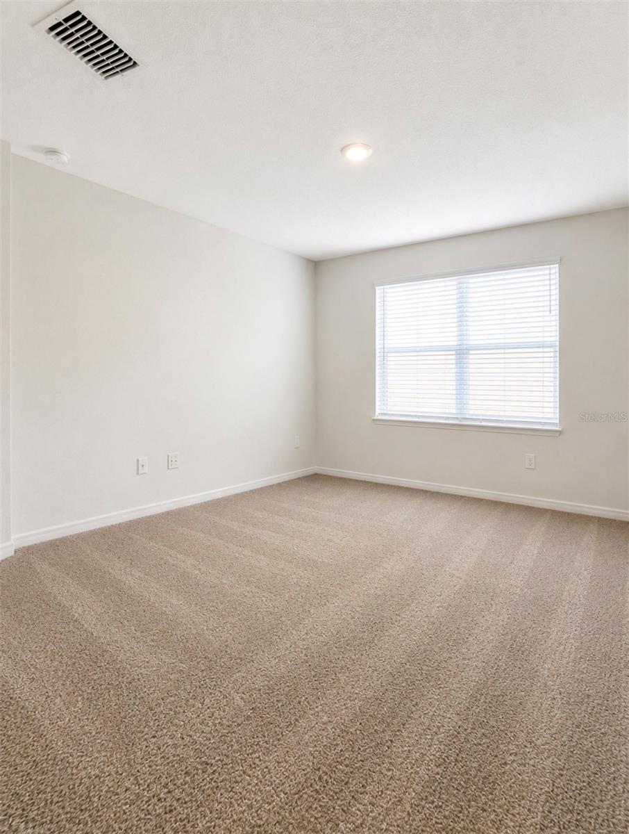 LAKE DEER ESTATES - Residential Lease
