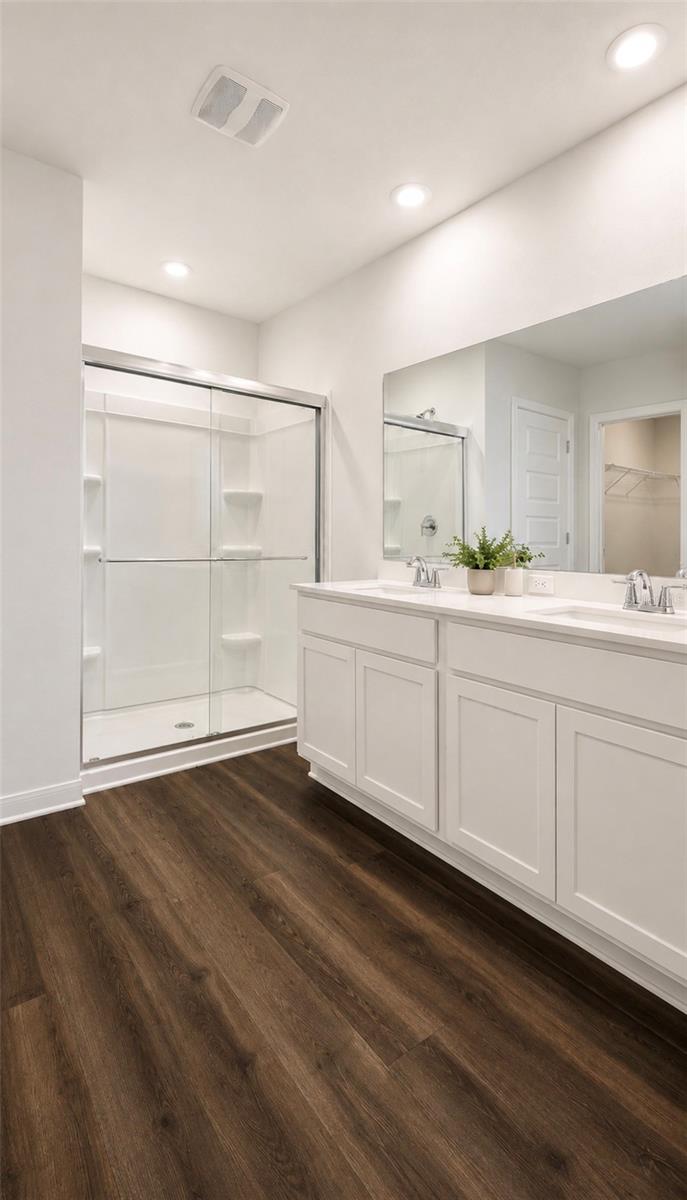 LAKE DEER ESTATES - Residential Lease