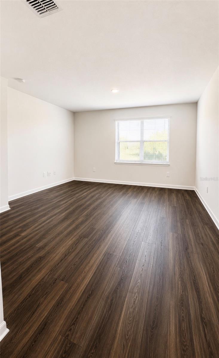 LAKE DEER ESTATES - Residential Lease