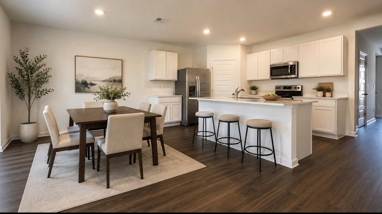 LAKE DEER ESTATES - Residential Lease