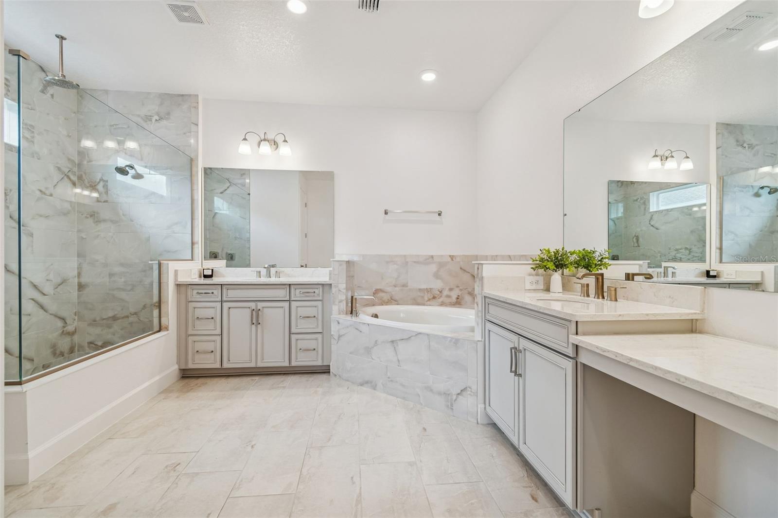 MARISOL POINTE AT MIRABAY - Residential
