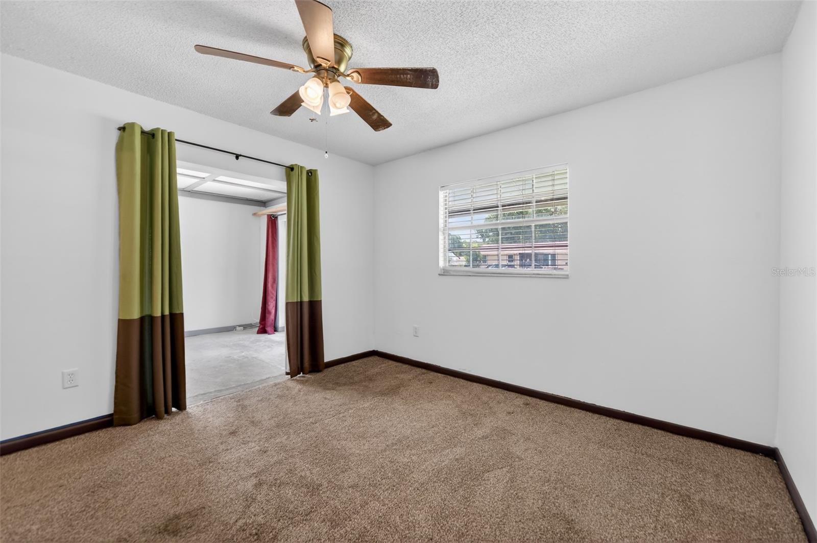 TROPICAL PARK UNIT 1 - Residential