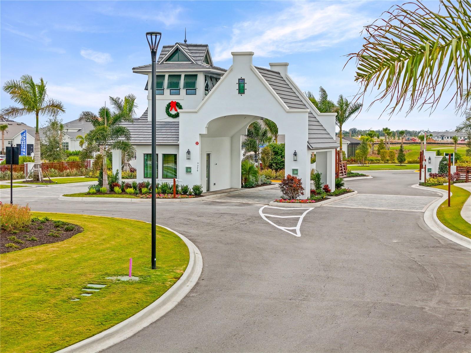 CALUSA COUNTRY CLUB - Residential