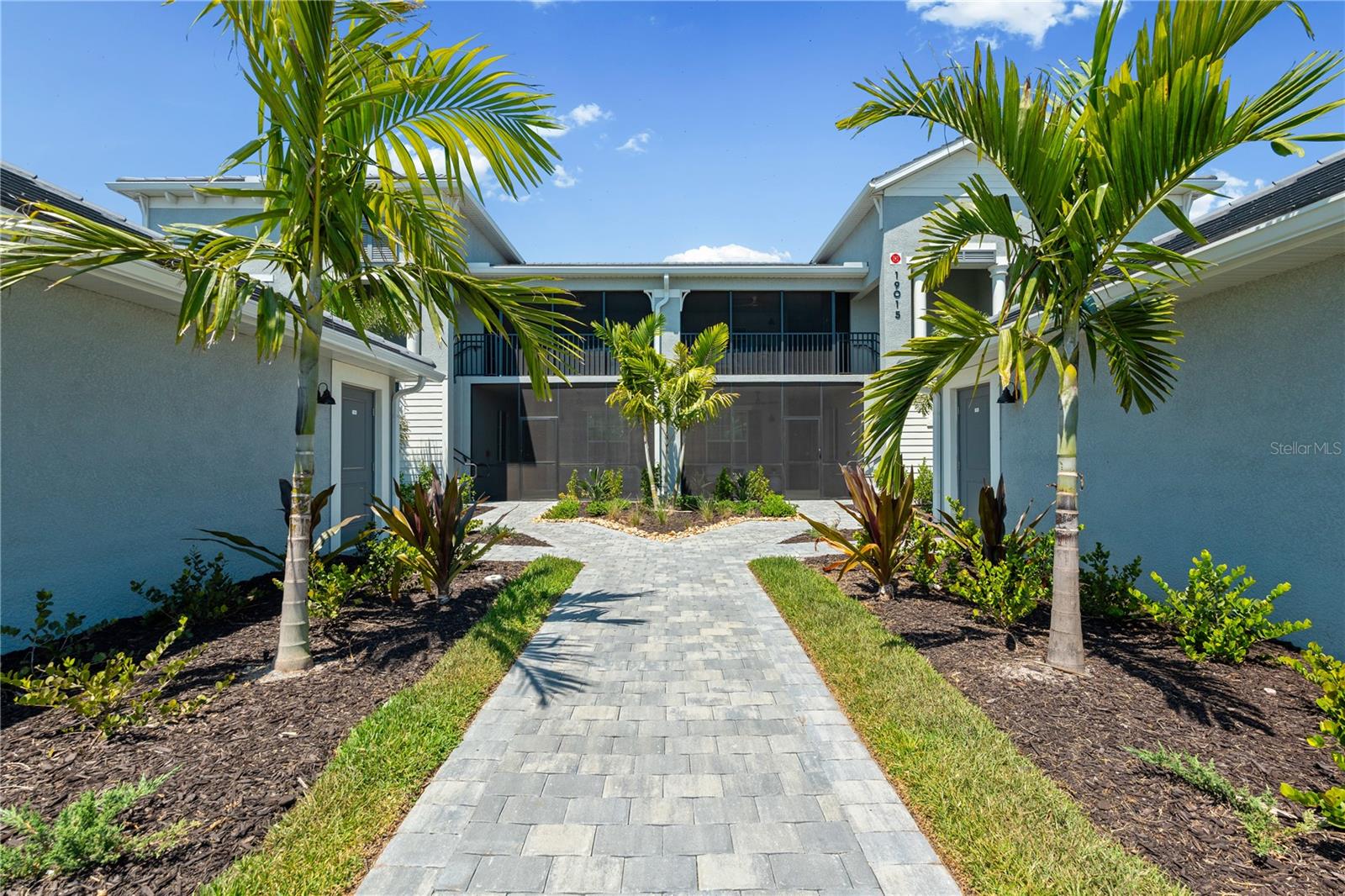 CALUSA COUNTRY CLUB - Residential