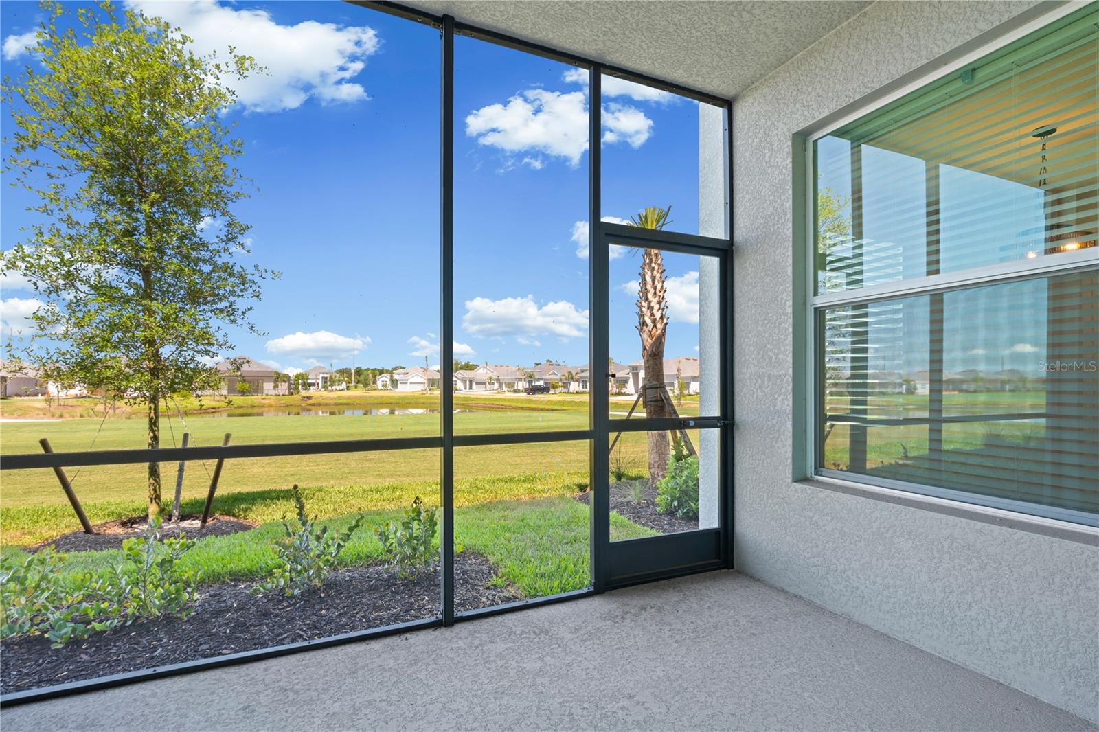 CALUSA COUNTRY CLUB - Residential
