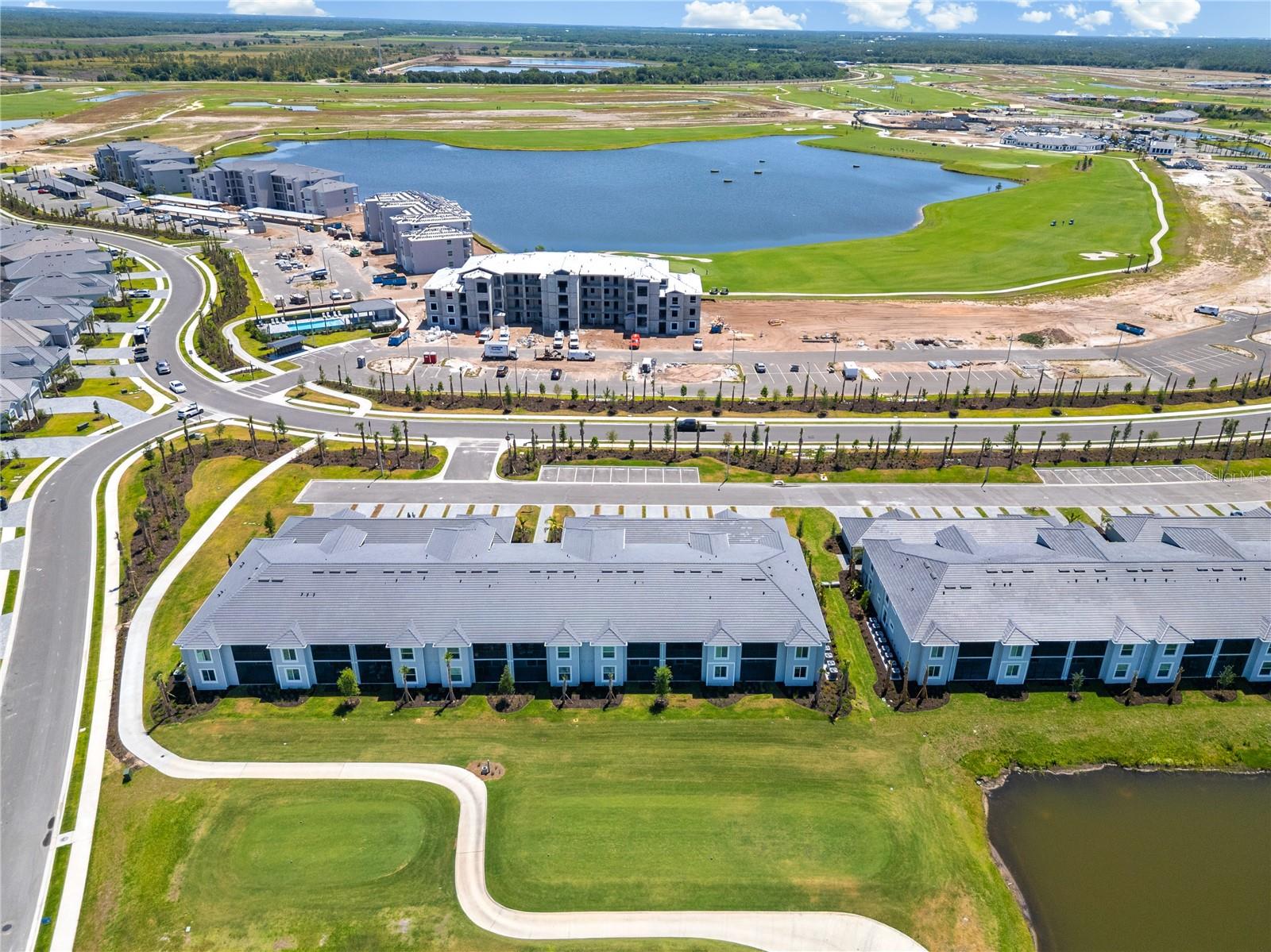 CALUSA COUNTRY CLUB - Residential