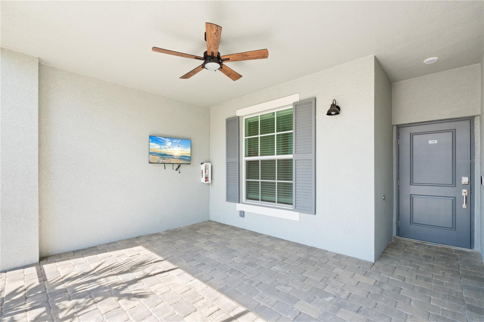 CALUSA COUNTRY CLUB - Residential