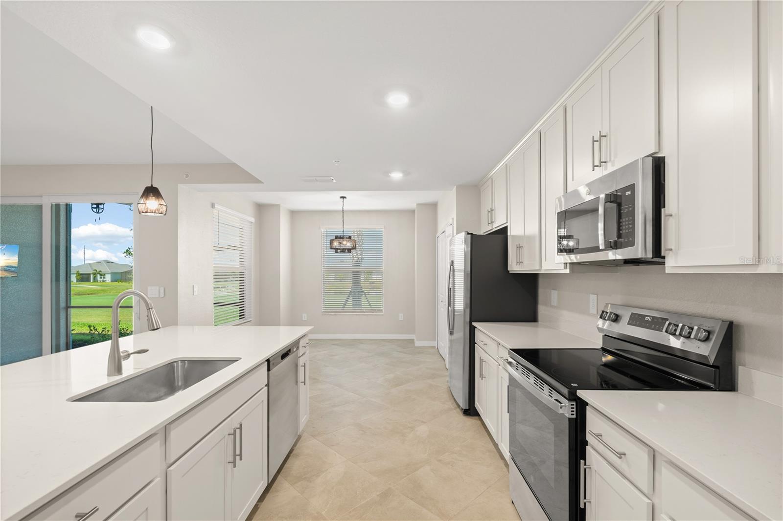 CALUSA COUNTRY CLUB - Residential