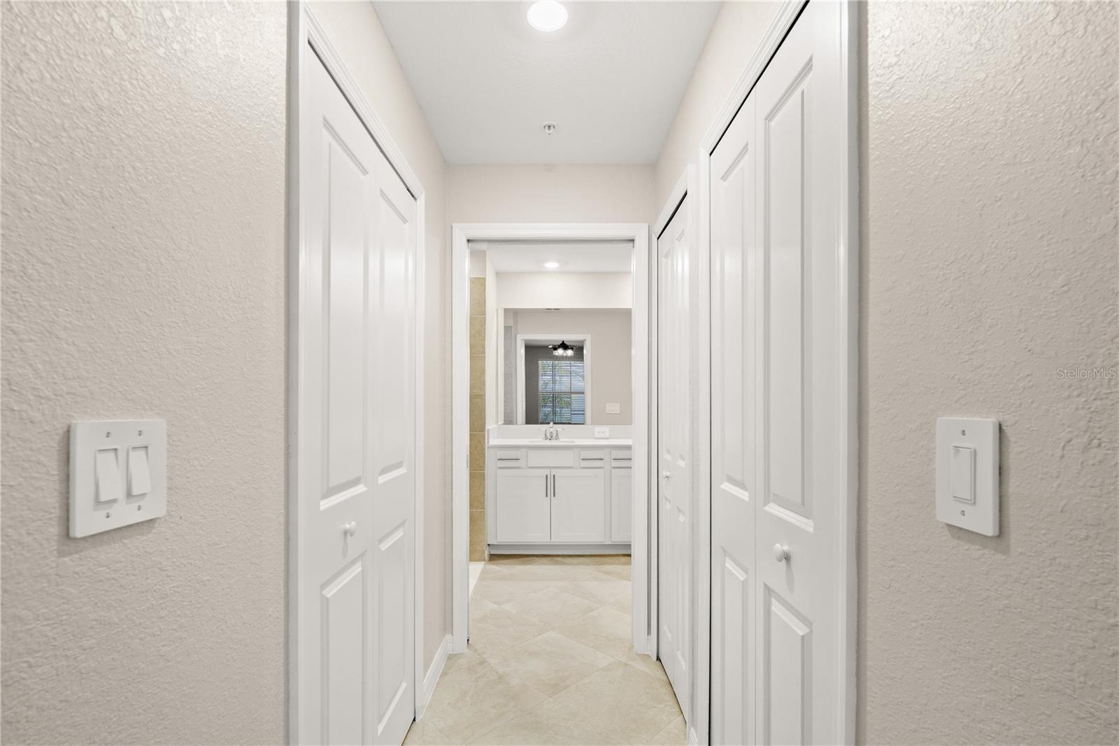 CALUSA COUNTRY CLUB - Residential