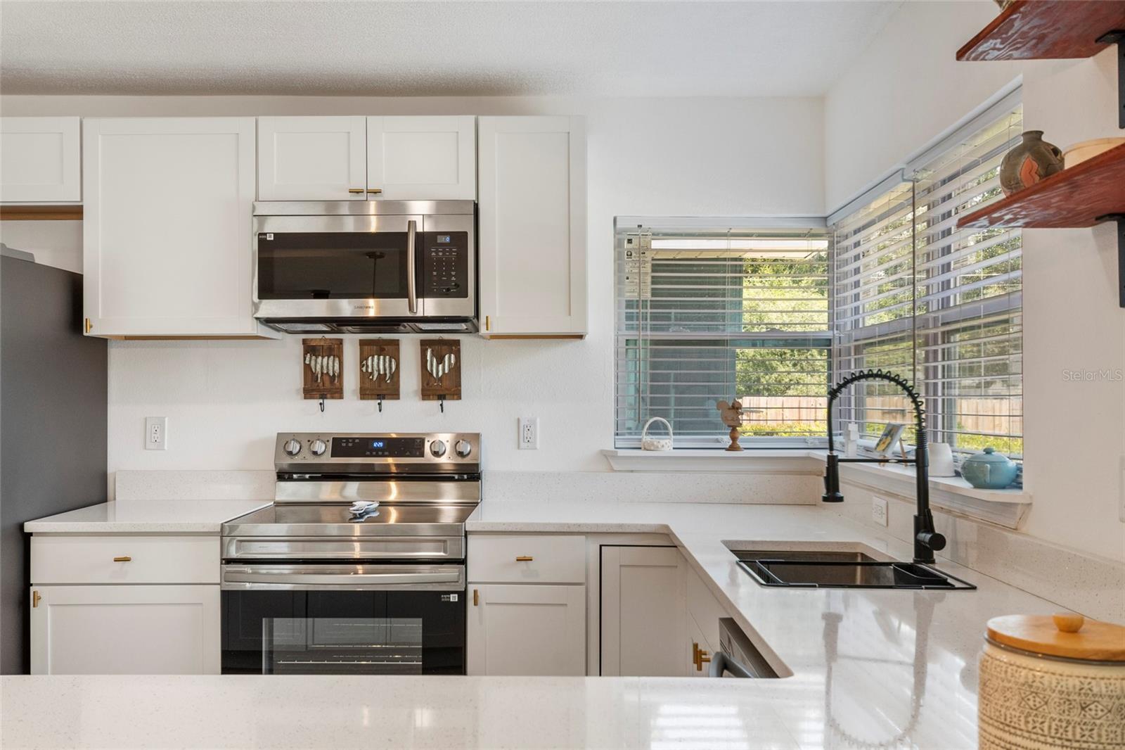 SYLVAN SHORES - Residential