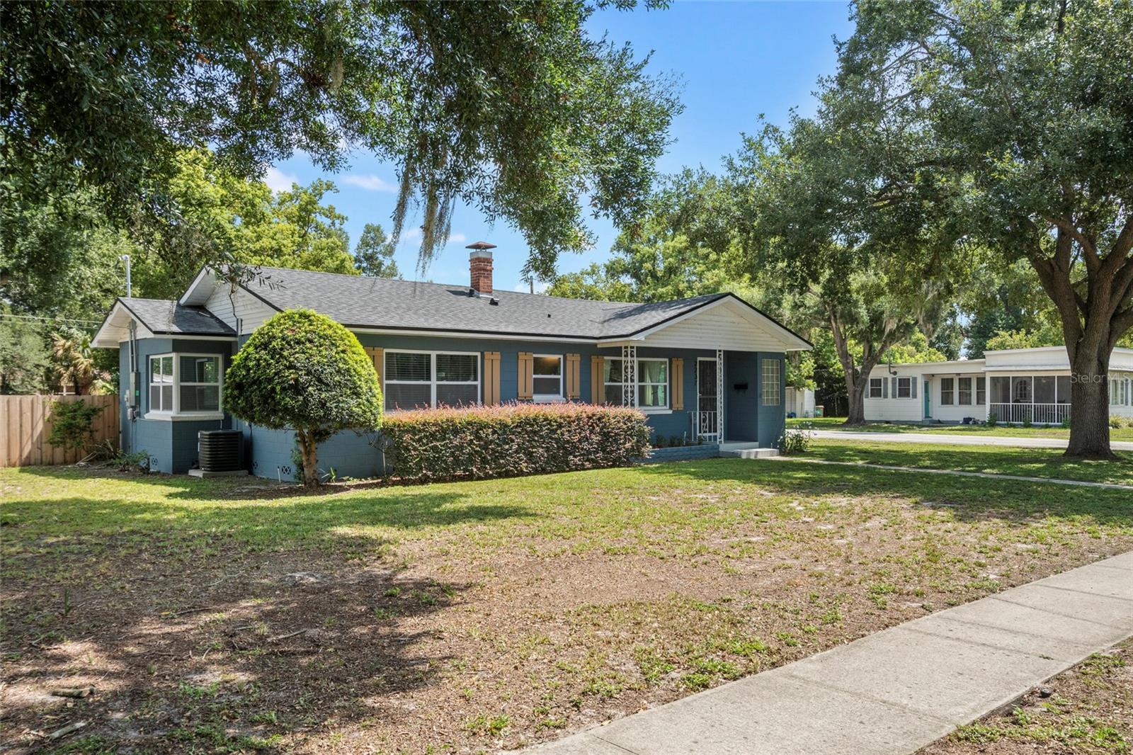 SYLVAN SHORES - Residential