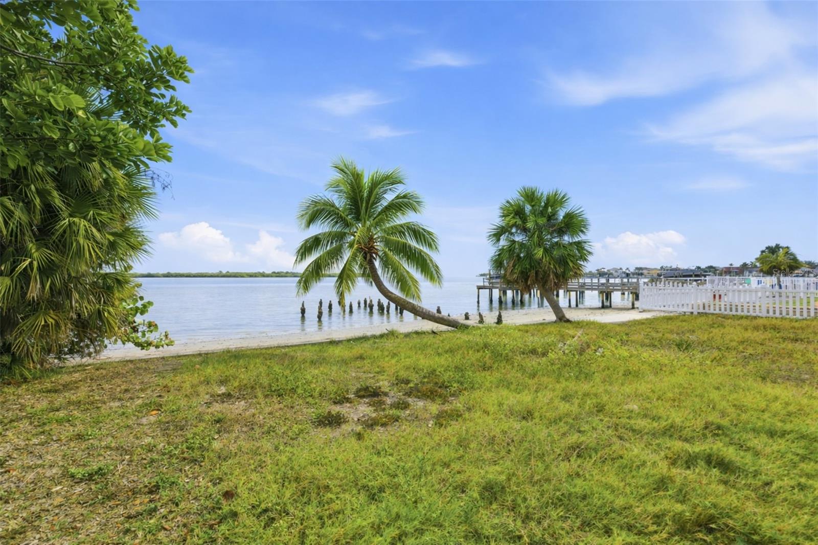 SHORE ACRES BAYOU GRANDE SEC - Land