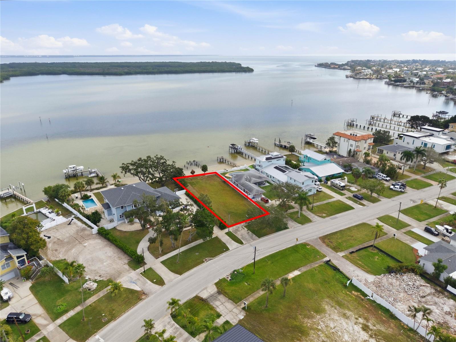 SHORE ACRES BAYOU GRANDE SEC - Land