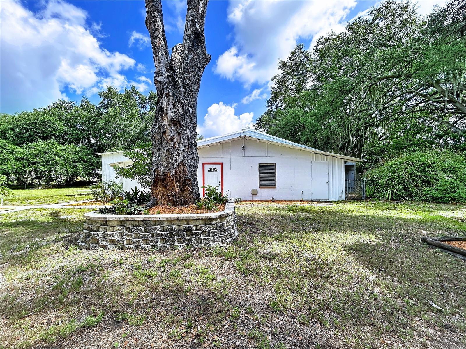UNPLATTED - Residential